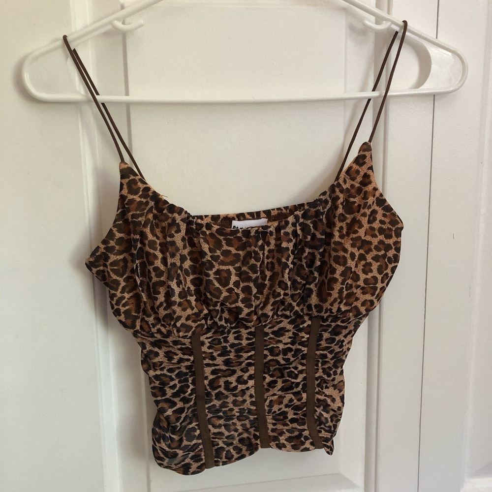 Leopard crop top